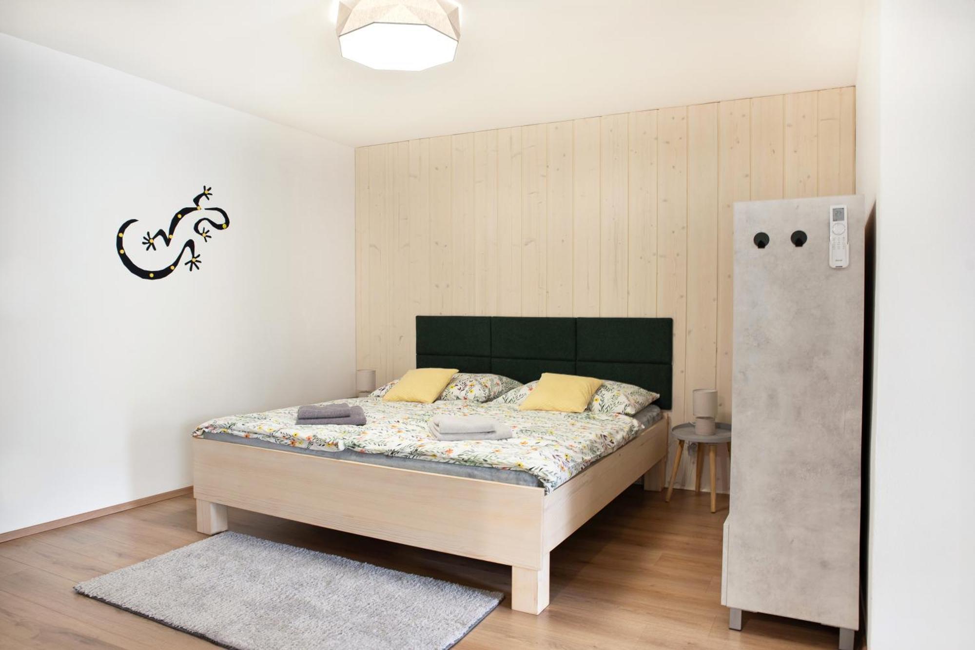 Apartman Mloci Udoli • Podyji Znojmo Exteriör bild